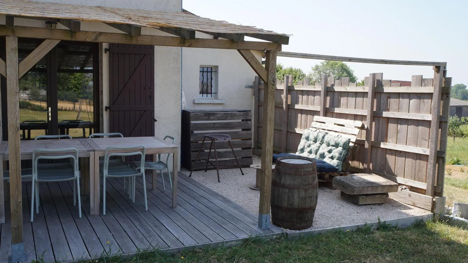 La Grange De Noelie Bed and Breakfast Lanuejouls-et-Privezac